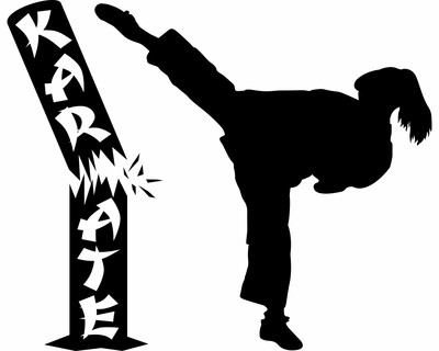 Wandtattoo Karate Karatekmpferin mit Stamm