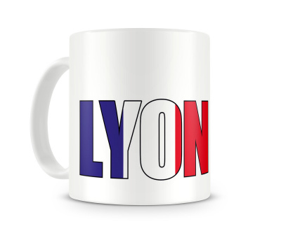 Tasse mit Lyon Schriftzug