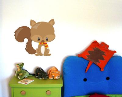 Buntes Wandtattoo  Baby Eichhrnchen 