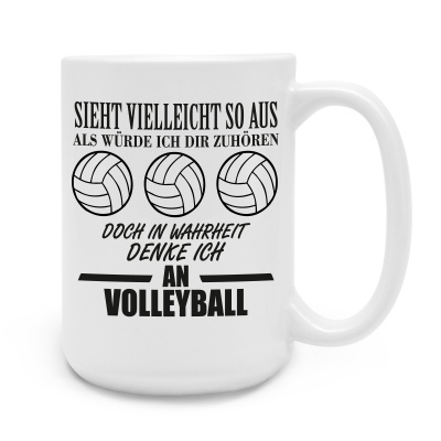 XXL Tasse mit dem Motiv Ich denke an Volleyball