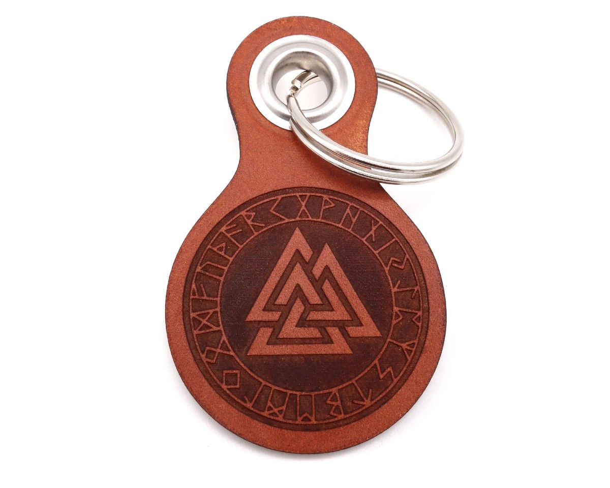 Leder Schlsselanhnger mit verschiedenen Motiven  Modellnummer 003421-084-997  cognac braun/graviert