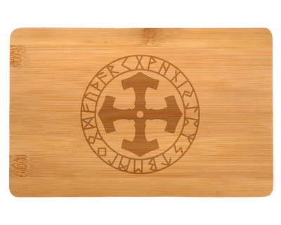 Frhstcksbrettchen mit Mjlnir Kreis Runen Gravur - Ansicht 2