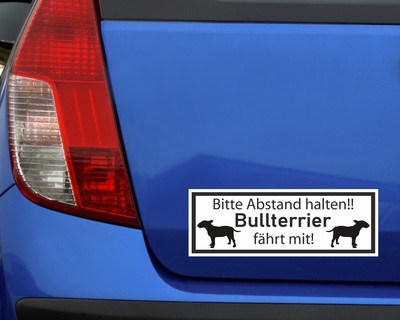 Aufkleber Bullterrier fhrt mit Aufkleber