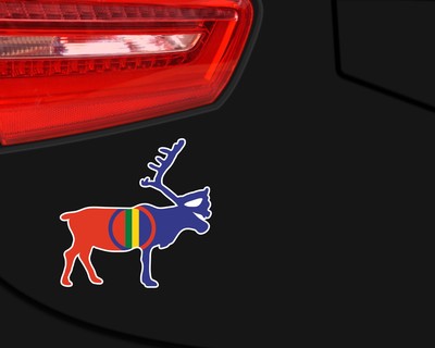 Rentier Aufkleber in den Farben der Sami