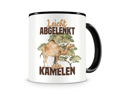 Tasse mit dem Motiv Leicht abgelenkt von Kamelen