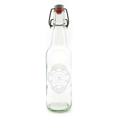 Glas Flasche mit Om Zeichen mit Lotusblume Gravur