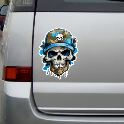 Blauer Totenkopf mit Kappe Aufkleber Cartoon - Ansicht 2
