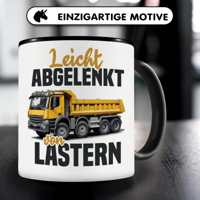 Tasse mit dem Motiv Leicht abgelenkt von Lastern - Ansicht 3