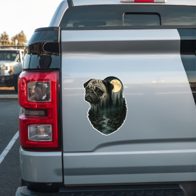 Mops im Wald Aufkleber Bunt - Ansicht 2