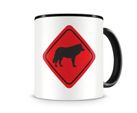 Tasse mit dem Motiv Wolf Warnschild Tasse Modellnummer  schwarz/rot