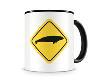 Tasse mit dem Motiv Wal Warnschild Tasse Modellnummer  schwarz/schwarz